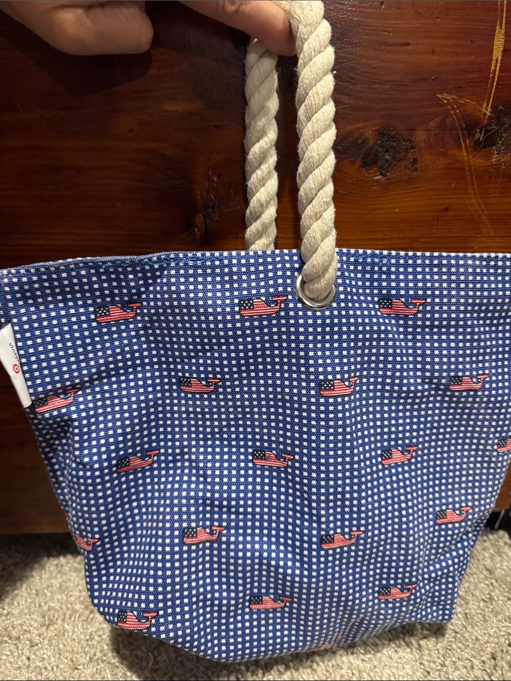 Vineyard Vines Wine picnic bag / Blue Checked Tote with Red Whale Motif